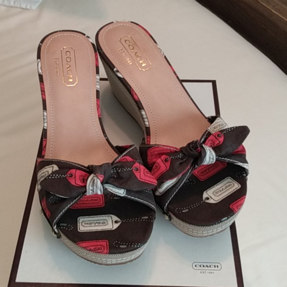 Coach sandals